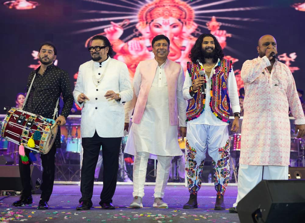Raas Rang Thane 2023 - Day 8